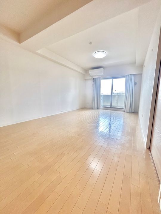 ザ・マリンスクエアの居間