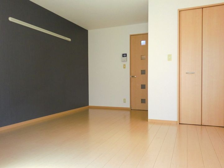 シャルマン 2の居間