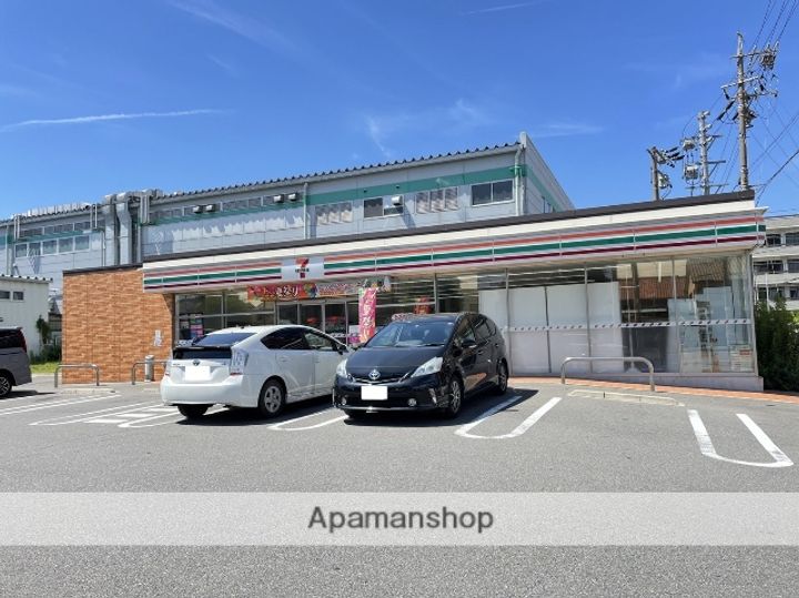 SEASONCOURT TOKAIDORIの周辺