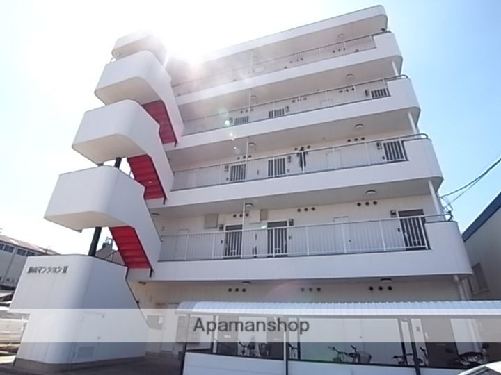 鳥山マンション2の外観