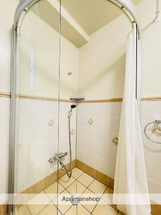 レインボーピア記念橋の内装