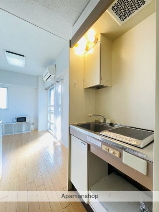 植村ビルのキッチン