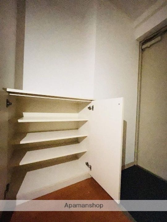 レジデンス名古屋千代田(旧WILLDO千代田)の玄関