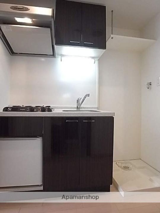 エステムプラザ名古屋・栄プレミアムのキッチン