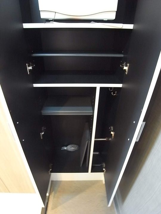 プレサンスSAKAEリバースタイル0402の玄関