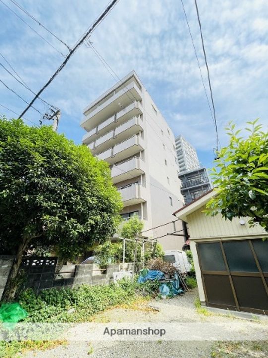 音羽壱番館金山の外観