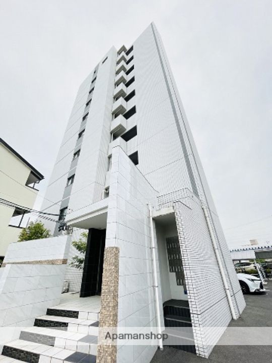 リベルティアの外観