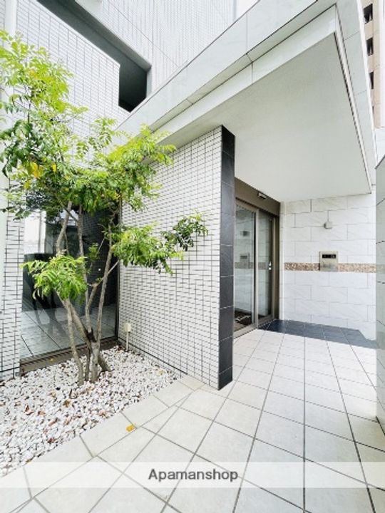 リベルティアの外観