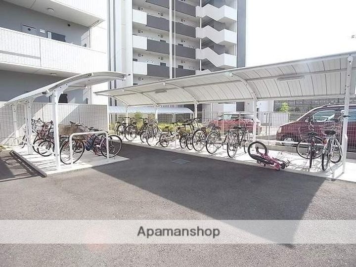 リベルティアのその他画像