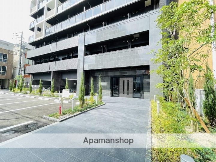 ディアレイシャス矢場町の外観