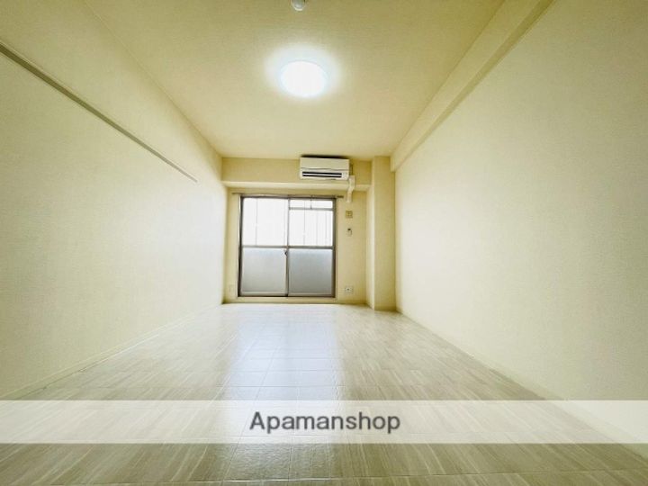 ファーニッシュ山王の居間