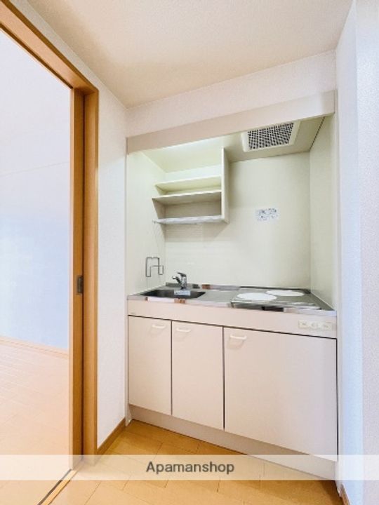 AXIS桜通内山のキッチン