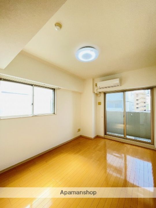 リヴシティ今池の居間