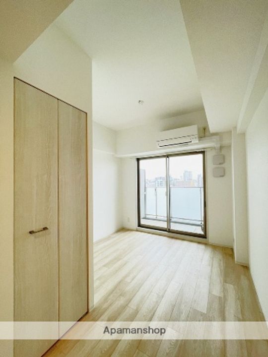 エスリード栄エステージの居間