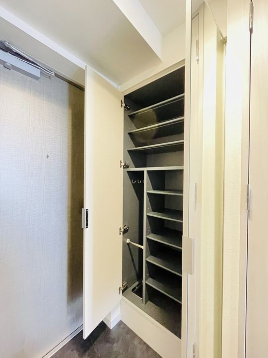 プレサンス桜山駅前アフォードの内装