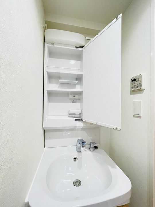 プレサンス桜山駅前アフォードの内装