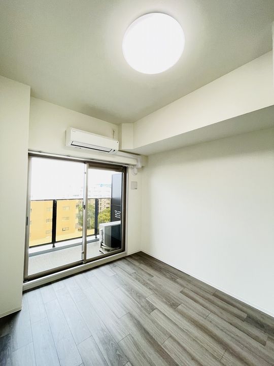 プレサンス桜山駅前アフォードの居間