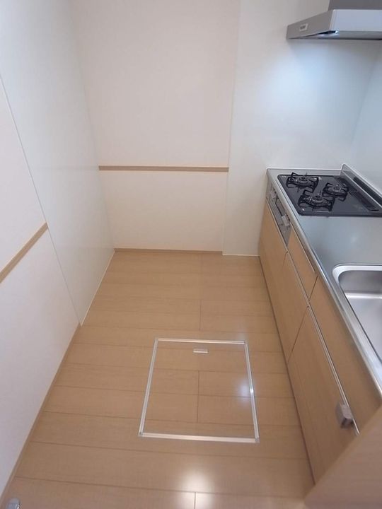 アイエス 浮島302の内装