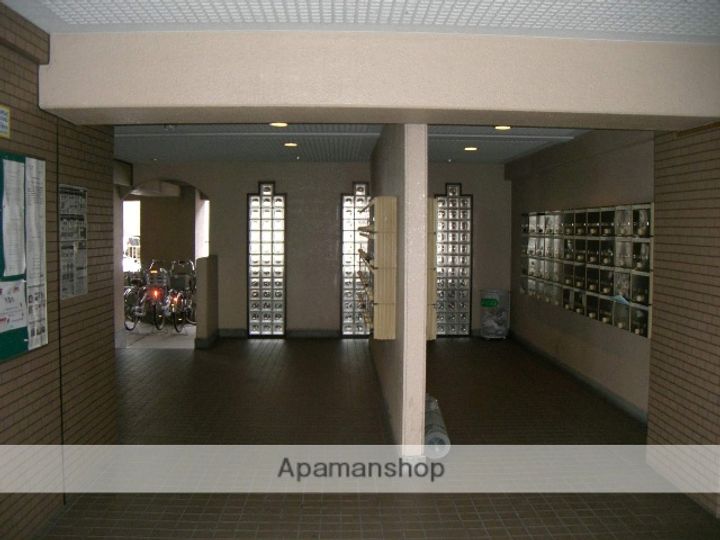 レジディア日比野の周辺