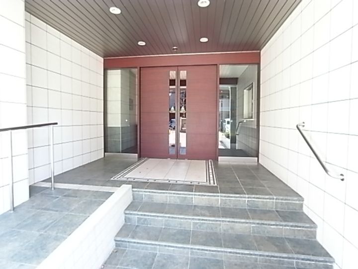 グランルージュ栄 Ⅱの外観