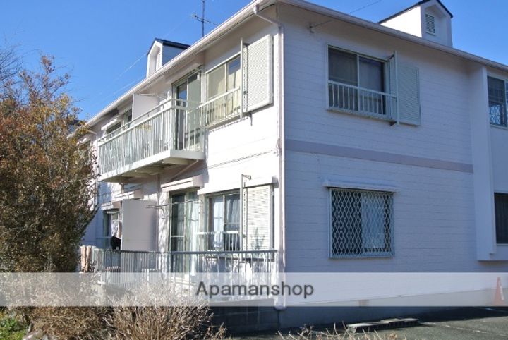 原松ハイツB101の外観