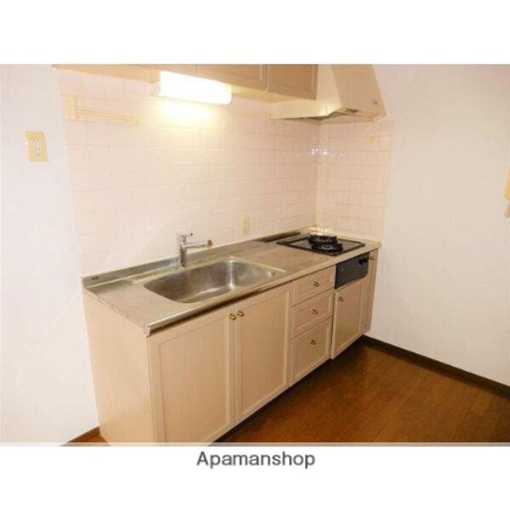 原松ハイツB101のキッチン