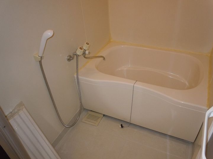 グランドハイツ日進の風呂