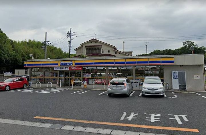 エスポワール藤塚の周辺