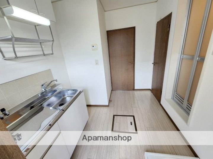 メゾンドール名兼102の内装