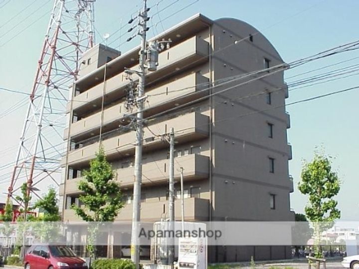 アーバンビル早川の外観