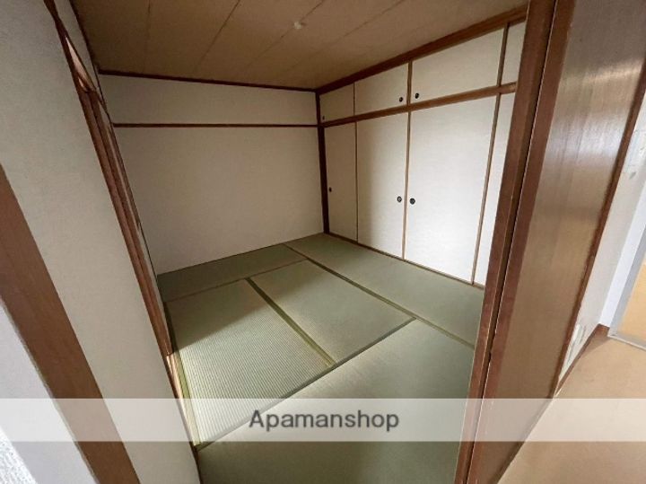 ファミール鈴木203の内装