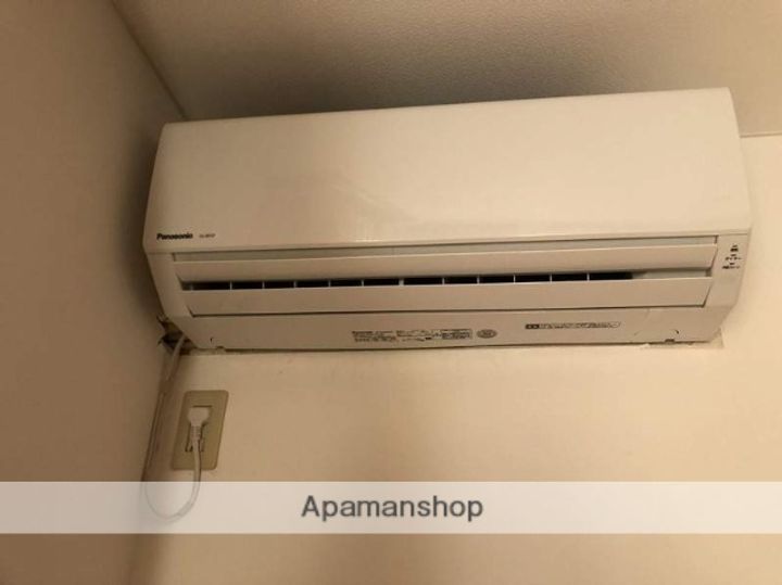 ロワイヤル24103の内装