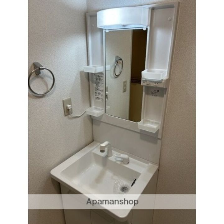 スプリング岩崎のその他画像