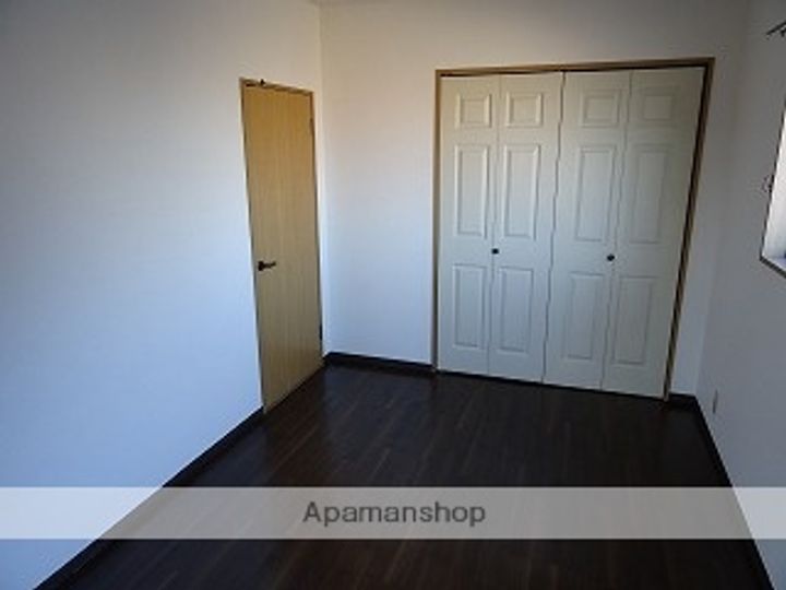 サンキャッスル岩崎301の内装