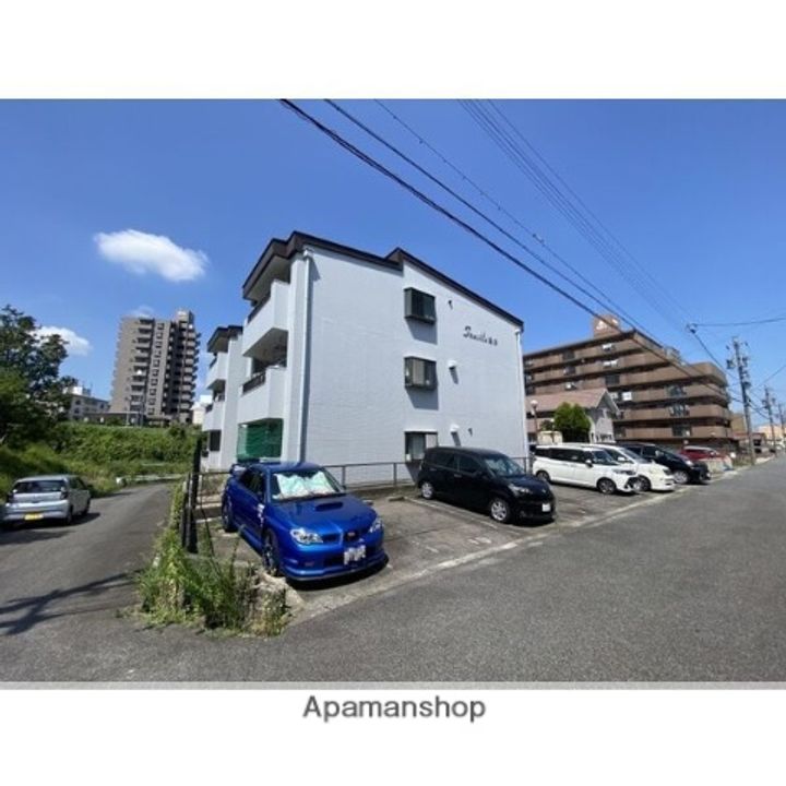 ファミーユ浅井 A棟302の外観