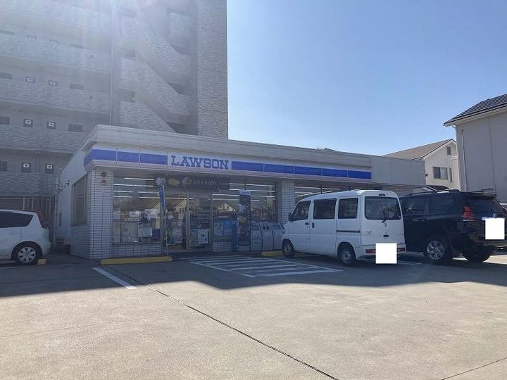 リヴィエール三好の周辺