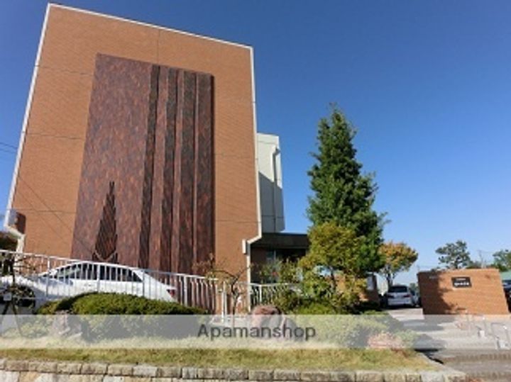 レガリス37301の周辺