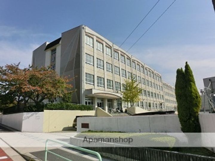 レガリス37301の周辺