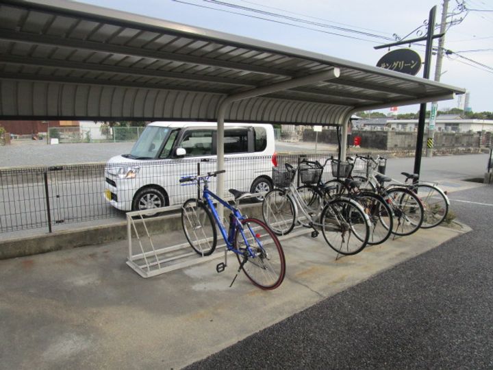 サングリーンの周辺