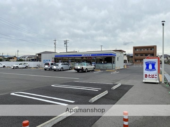 レーヴ グランディス B棟の周辺