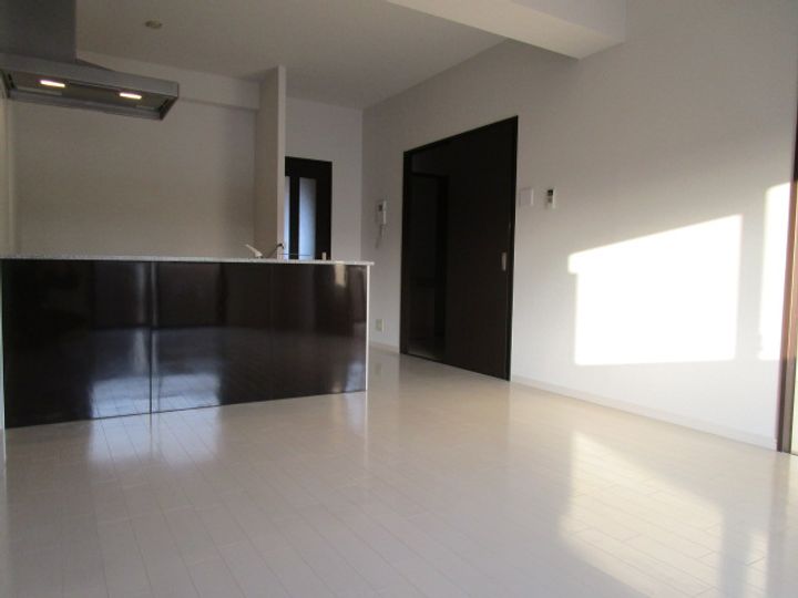 プロミネント四日市の内装