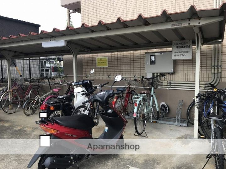 ドエルウィステリア5Aの外観