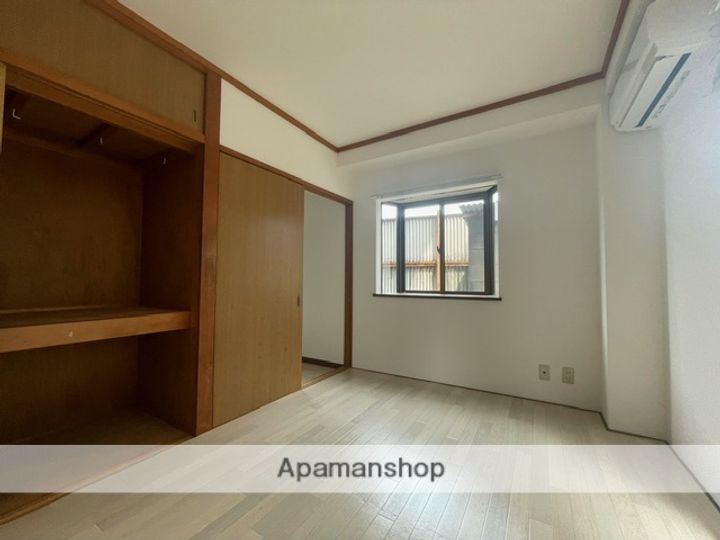 サンリッチ別名の内装