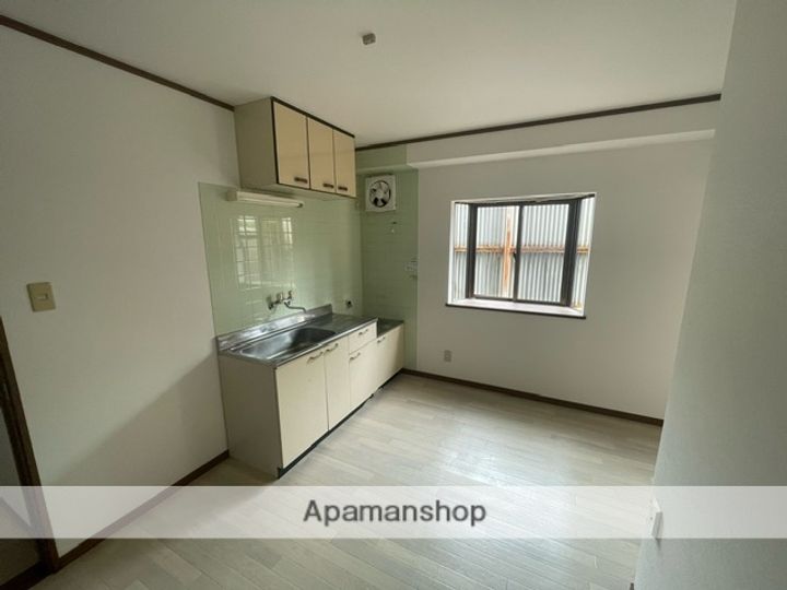 サンリッチ別名の内装