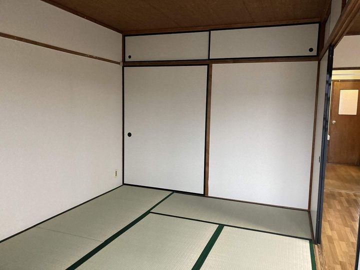 マル・アズールの内装