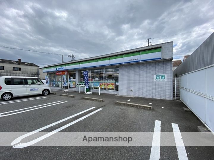 プラムコートの周辺