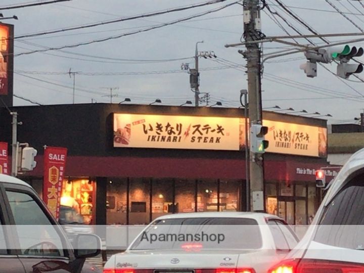 プラムコートの周辺