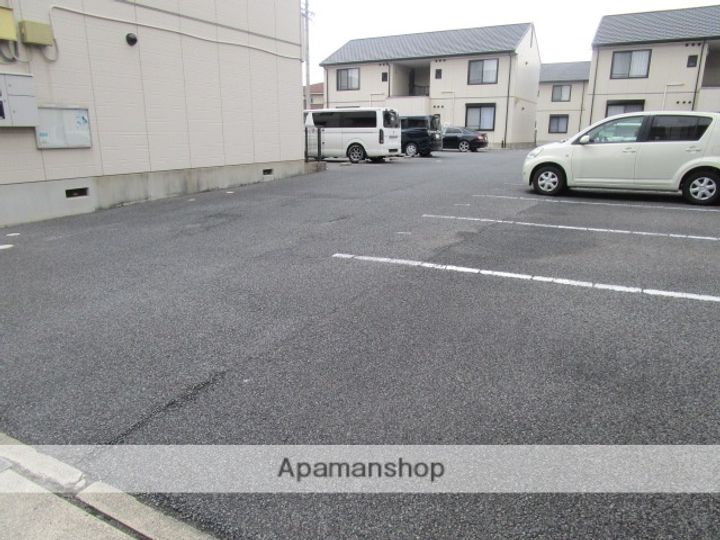 アドミラブール B棟202の外観