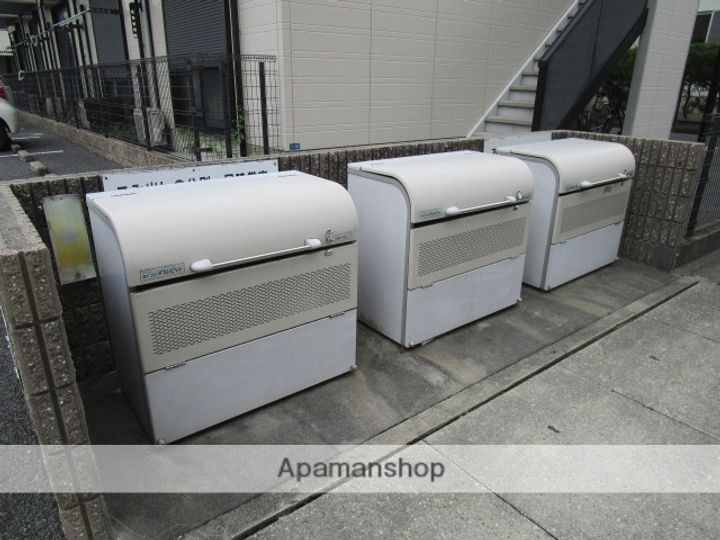 アドミラブール B棟202の外観