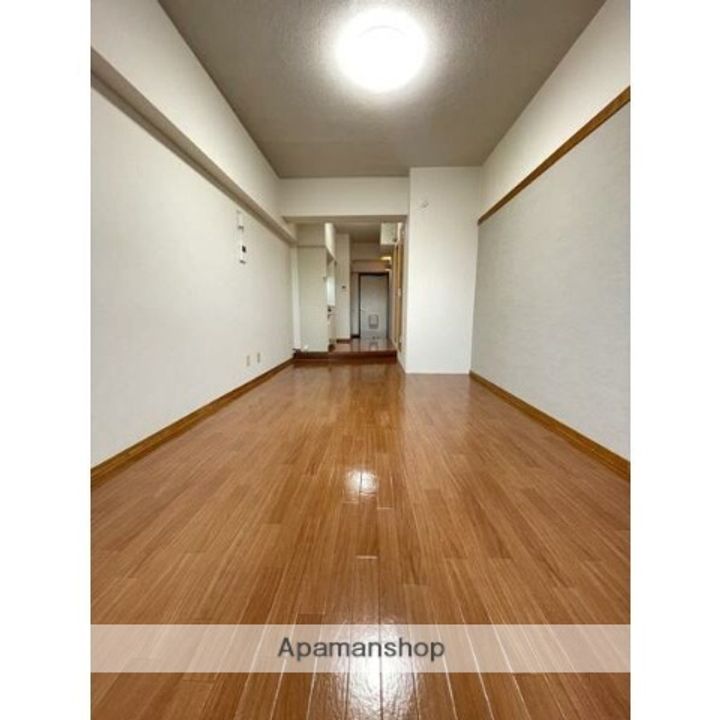 アストラルハイツ402.の居間